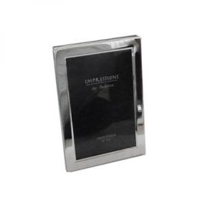 Silver Plated Photo Frame - Holds 6 x 4 Inch Photos (engravable)